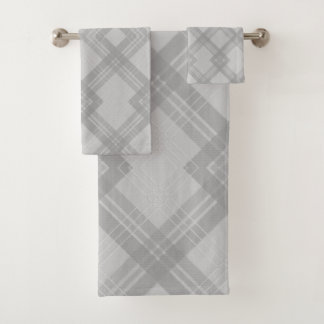 Crisscrossed dark and light grey Checks Bath Tow Towel Set