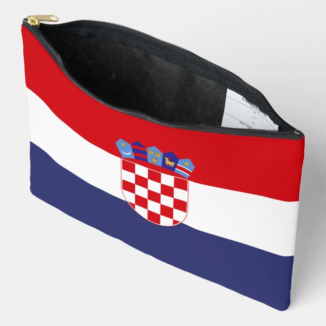 Croatia flag accessory pouch (Open)