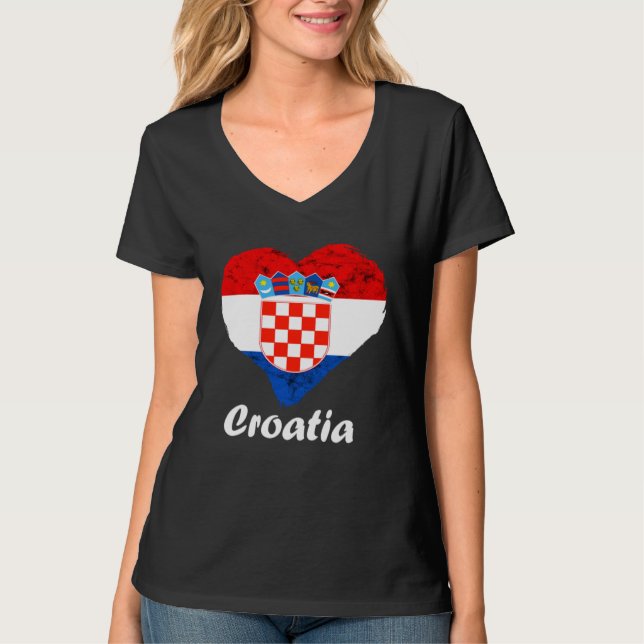 Croatian Flag Heart Croatian Roots Croatian Pride  T-Shirt (Front)