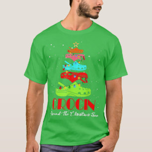 Crocin around the Christmas tree 201 T-Shirt