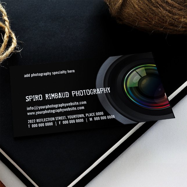 Cropped Camera Lens Photographers Business Card (Creator Uploaded)