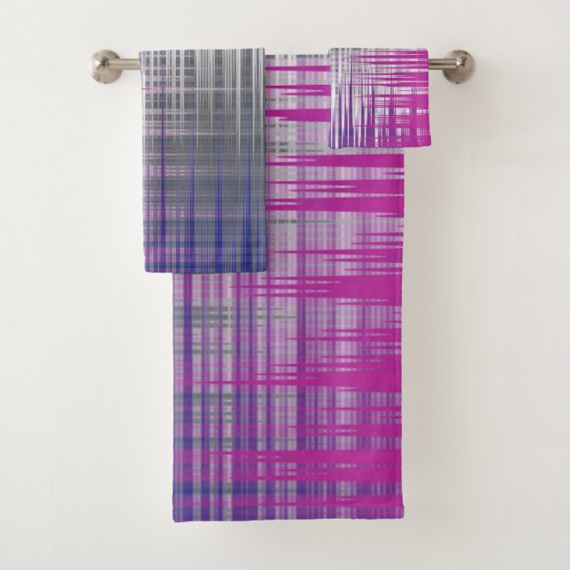 crossed lines bath towel set (Insitu)