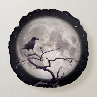 Crow and Moon, Crow Art, Raven, Gothic, Night Round Cushion