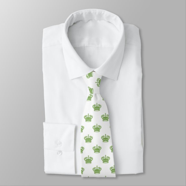 Crown 01 - Avocado Green on White Tie (Tied)
