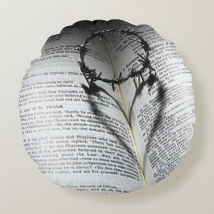 Crown of Thorns Heart and Bible Round Cushion