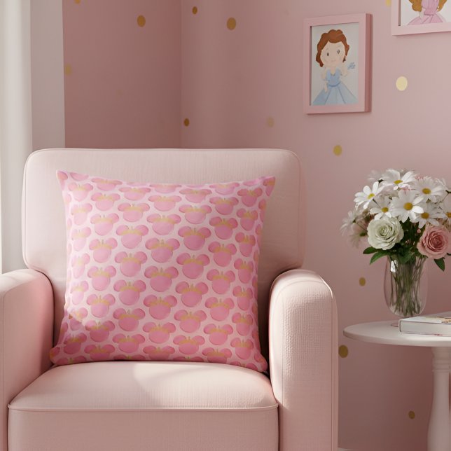 Crown Throw Pillow (Creator Uploaded)