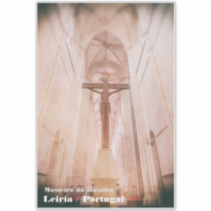 Crucifix behind the altar of the Batalha Monastery