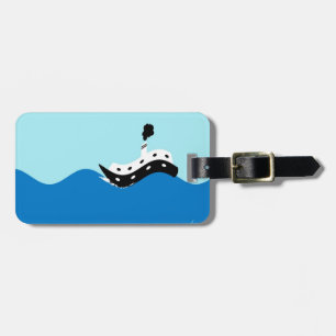 Cruise liner on the high seas luggage tag