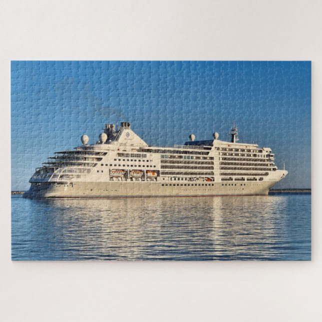Cruise ship early morning, Outer Harbor 2 Jigsaw Puzzle (Horizontal)