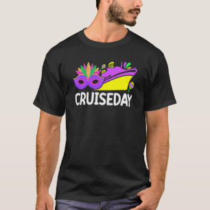 Cruiseday Mardi Gras Celebrations Parade Boat Fat  T-Shirt