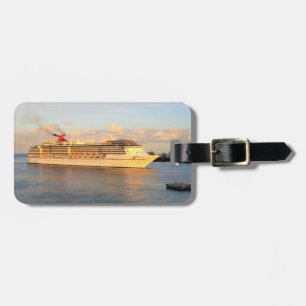 Cruising into Nassau Personalized Luggage Tag