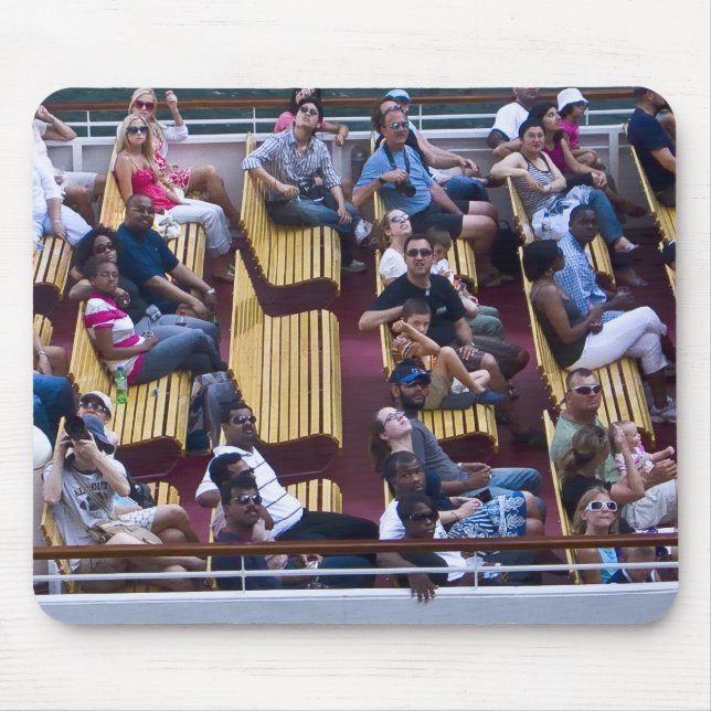 Crushing With the Mouse Pad (Front)