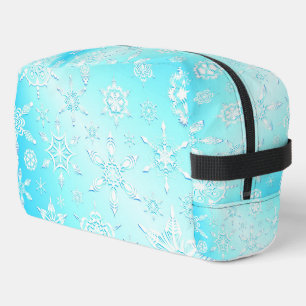 Crystal Snowflakes Pattern Dopp Kit