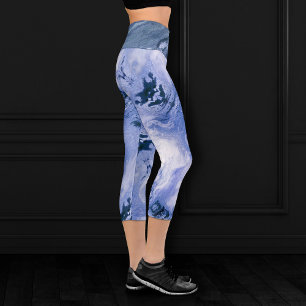 Crystallised Agate   Ice Blue Marbled Stone Essenc Capri Leggings