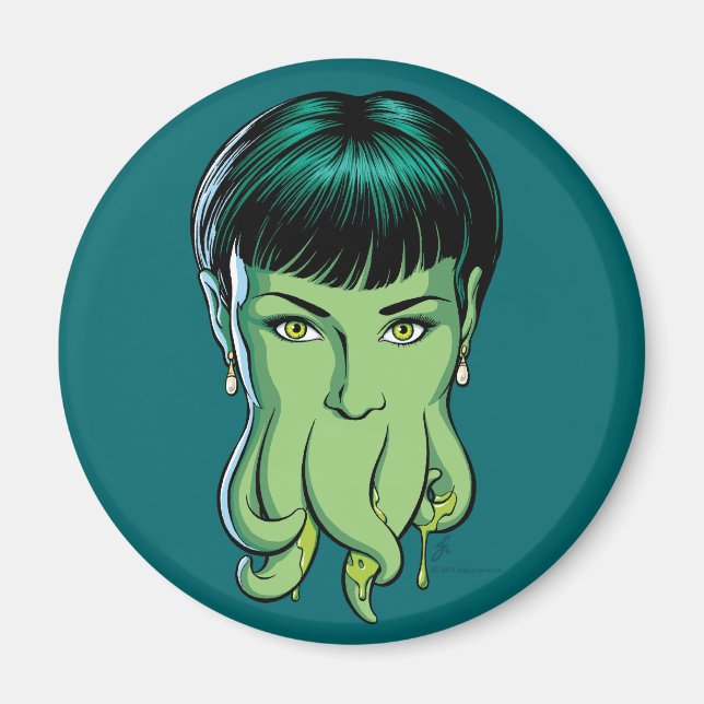Cthulhu Girl Magnet (Front)