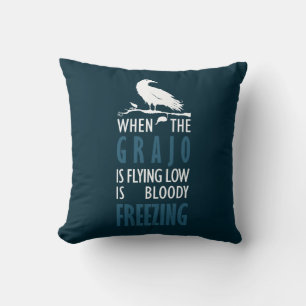 Cuando el grajo vuela bajo cushion