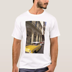 Cuba, Havana. Colourful Chevy's from the 1950's T-Shirt