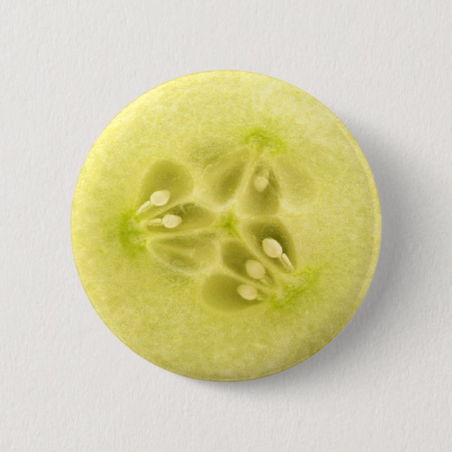 Cucumber slice 6 cm round badge (Front)