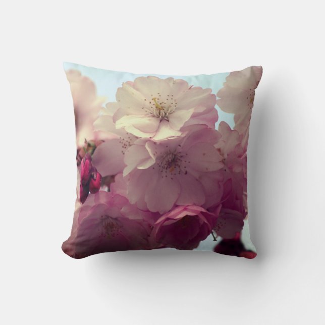 Cudde with cherry flowers — Photo Cushion (Front)