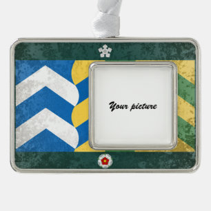 Cumbria Silver Plated Framed Ornament