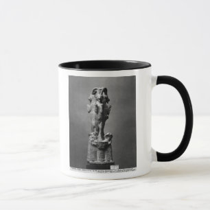 Cup stand made up of three ibexes