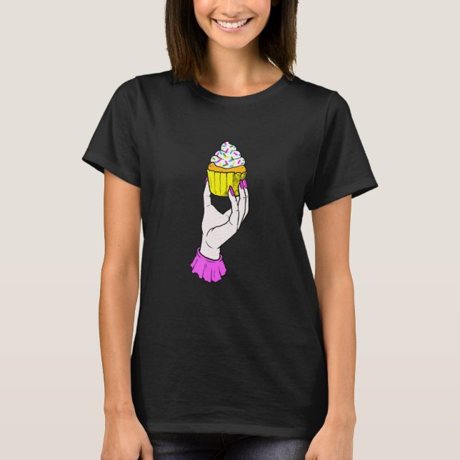 Cupcake Design For Baking And Bakery Team T-Shirt (Front)
