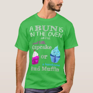 Cupcake Or Stud Muffin Gender Reveal Boy Or Girl T-Shirt