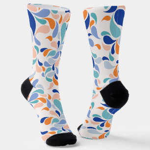 Curved Drops Design: Where Artistic Patterns Meet Socks