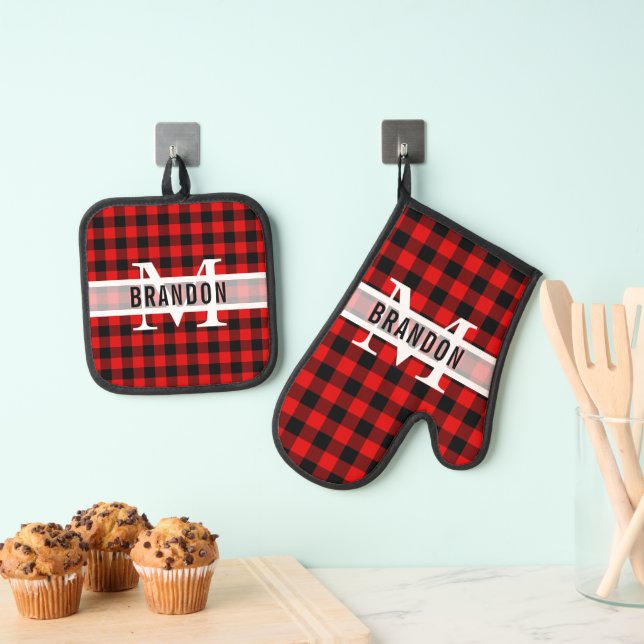 Custom Black Red Buffalo Lumberjack Plaid Pattern Oven Mitt & Pot Holder Set (Insitu(Hanging))