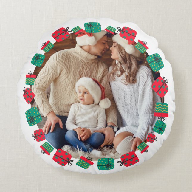 Custom Christmas presents Round Cushion (Front)