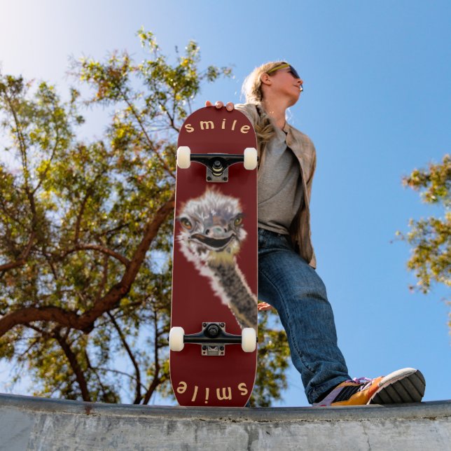 Custom Colours Skateboard - Happy Ostrich - Smile (Outdoor 1)