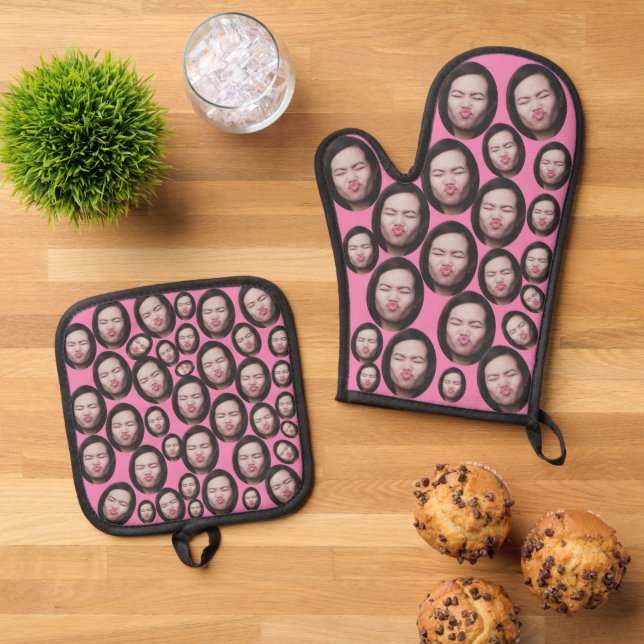 Custom Faces Photo Baking Gift Kitchen Cooking BBQ Oven Mitt & Pot Holder Set (Top Down)