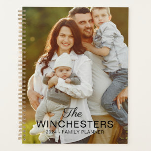 Custom family name text and year two photo planner