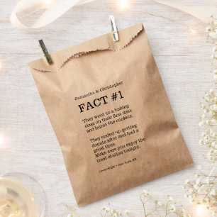 Custom Fun Fact About The couple Treat Station Favour Bags