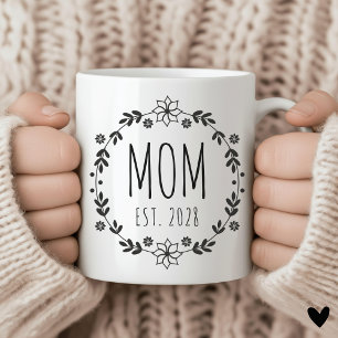 Custom Minimalist Mom Mug for Mother’s Day Gift
