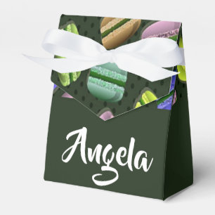 Custom name macaron pattern favour box