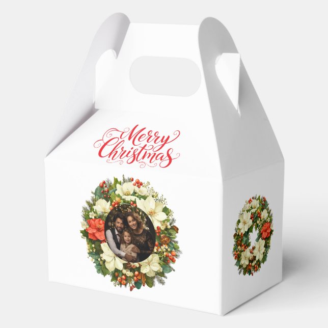 Custom Photo Christmas Wreath Favor Gift Box (Front)
