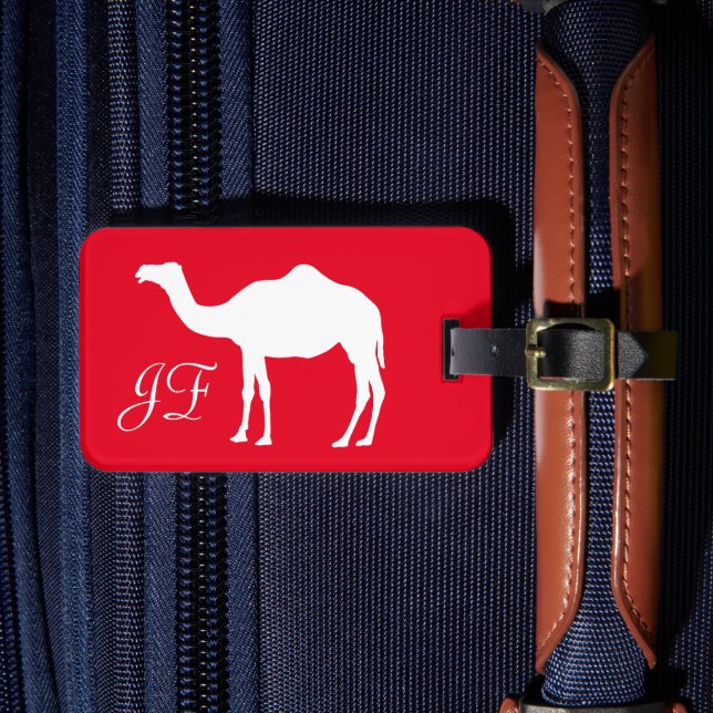 Custom travel luggage tag with camel silhouette (Front Insitu 4)