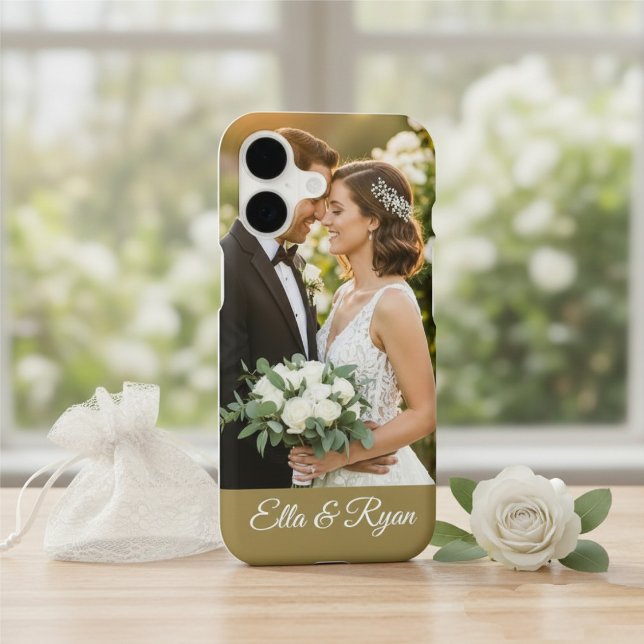 Custom Wedding Photo & Script Names Elegant Gold (Creator Uploaded)