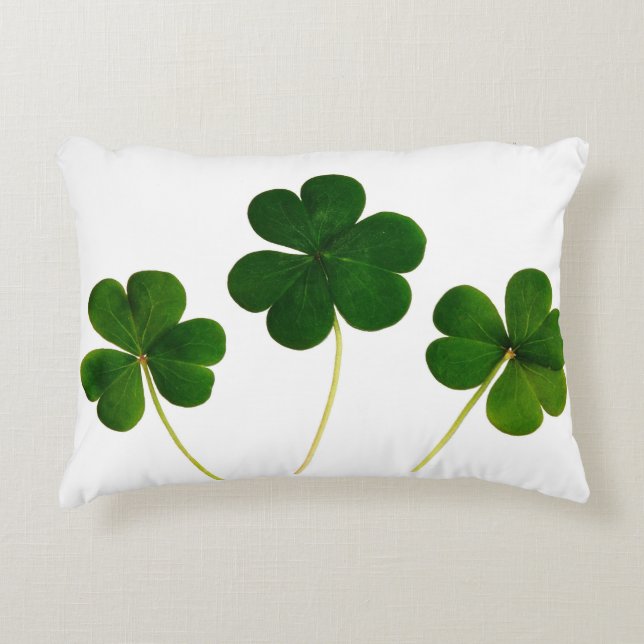 Customisable Irish Clover Pillow (Front)