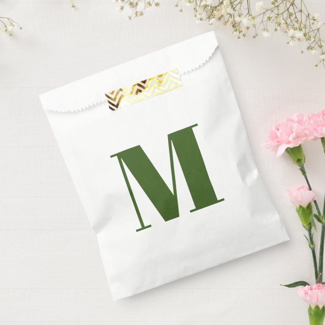 Customise monogram initial green white favour bags (Sealed)