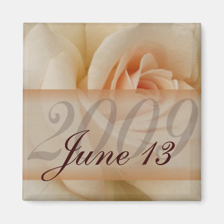 Customise your own save the date magnet