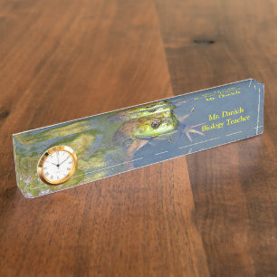CUSTOMIZABLE / "FROG PEERING ABOVE WATER IN POND" NAMEPLATE