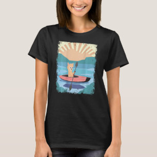 Cute Alpaca In A Kayak On The Lake At Sunset Retr T-Shirt