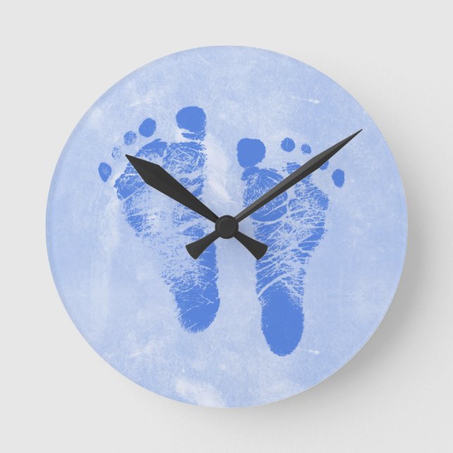 Cute Baby Boy Footprints Round Clock (Front)