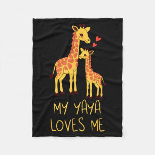 Cute Baby Giraffe And Grandma My Yaya Loves Me Fleece Blanket