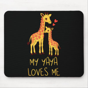 Cute Baby Giraffe And Grandma My Yaya Loves Me Mouse Pad