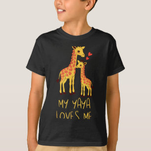 Cute Baby Giraffe And Grandma My Yaya Loves Me T-Shirt