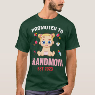Cute Baby Promoted To Grandmom Est 2023 Birthday T-Shirt