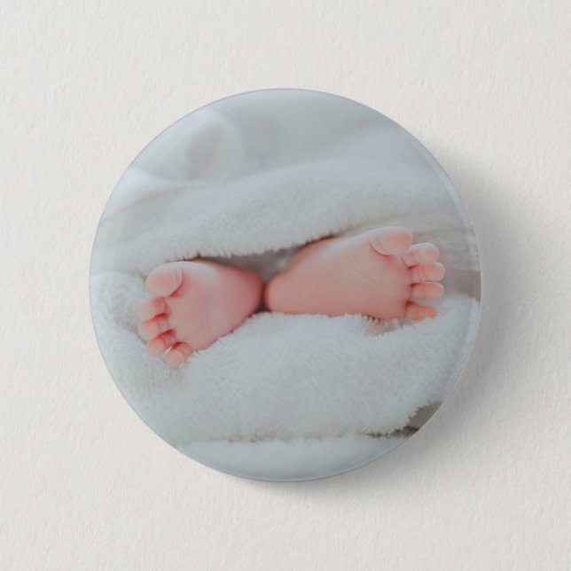 Cute Baby Toes and Feet 6 Cm Round Badge (Front)